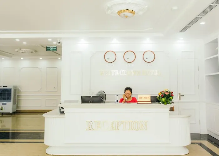 Hotel White Crown 4*