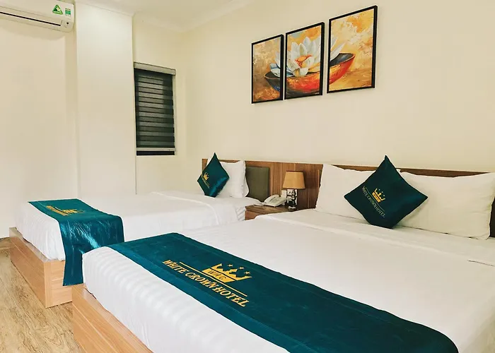 Hotel White Crown Hạ Long