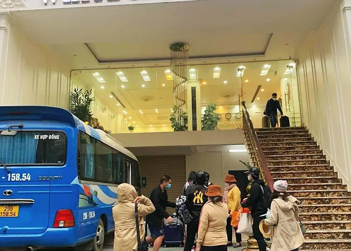 Hotel White Crown